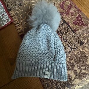 Ugg Beanie Fur Pom